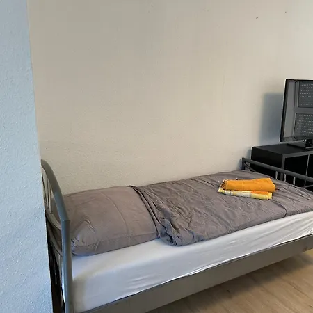 Moebliertes 2 Mit Wifi Apartmán *