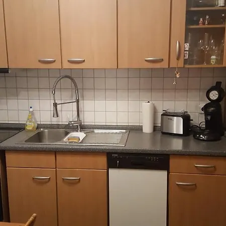 Moebliertes 2 Mit Wifi Apartment *